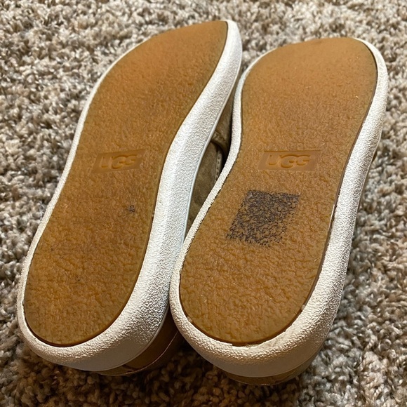 Ugg Brown Suede Slip On Loafers Sz 6 1/2 - Picture 7 of 7